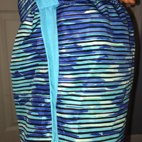 Champion shorts ! - Picture 2 of 5